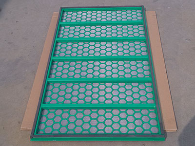 Metal frame screen