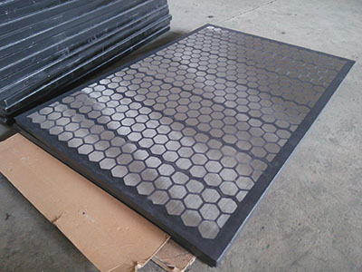 Metal frame screen